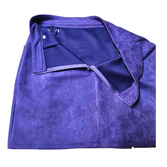 Violet Suede Mini Skirt - Picture 4 of 9